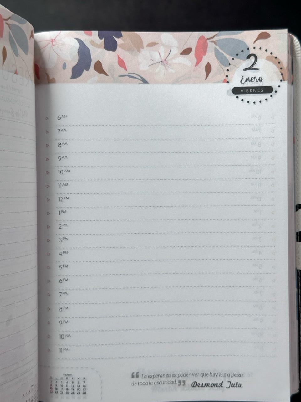 Agenda 2026 blanco y negro