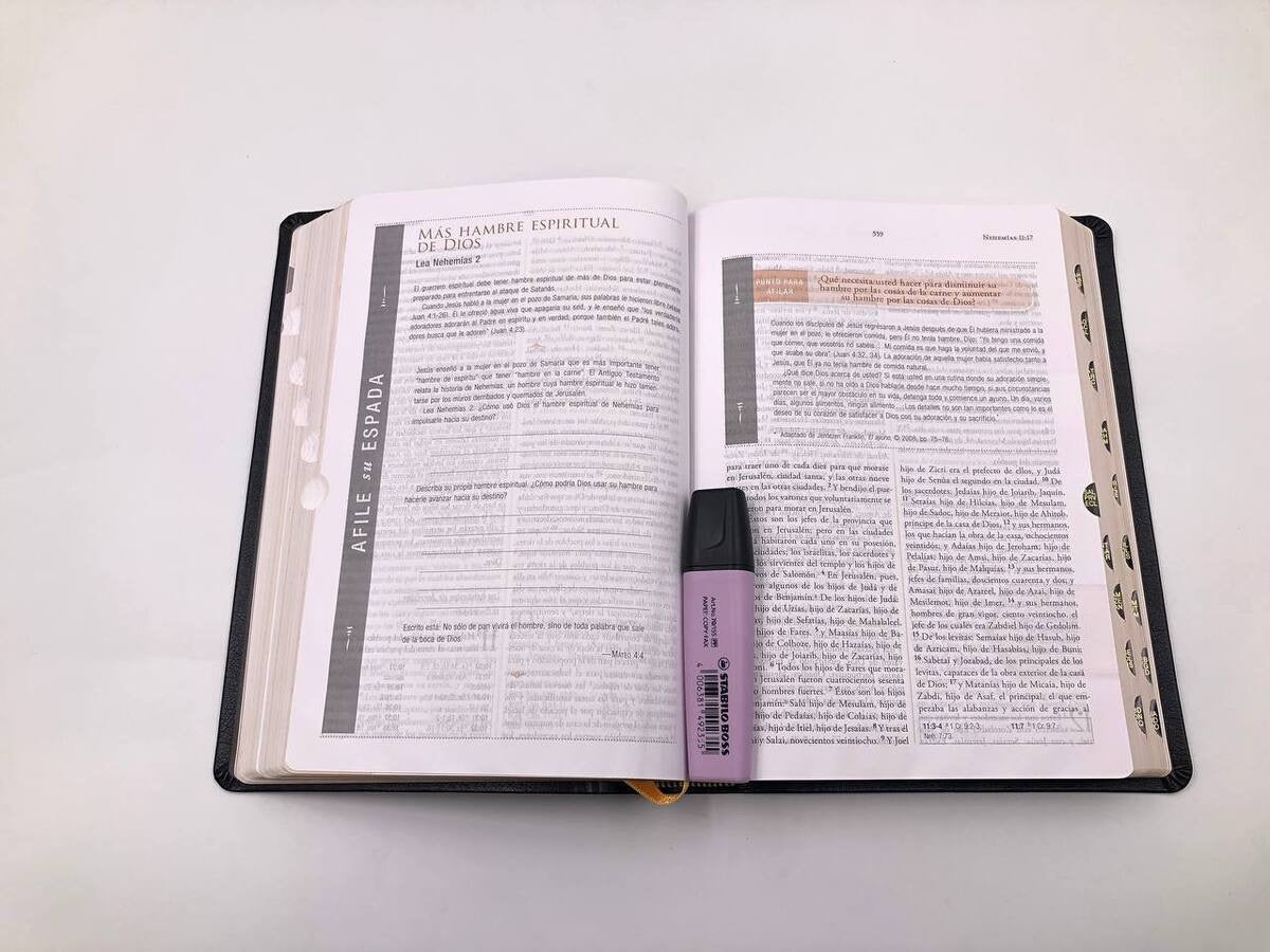 Biblia RVR 1960 Guerra Espíritual Negro con Índice